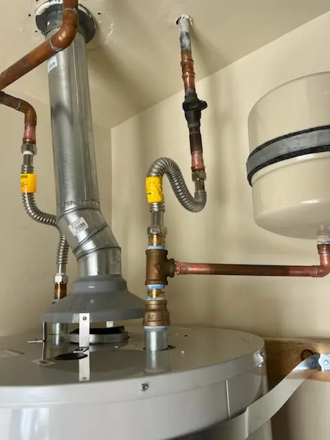 Water heater installation and plumbing repair in City Point